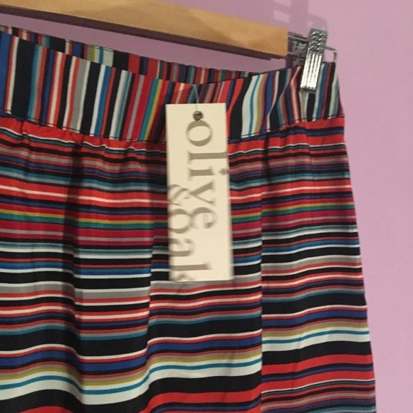 OLIVE & OAK Multi-Color Maxi Skirt w/ slits Size S - Picture 2 of 6
